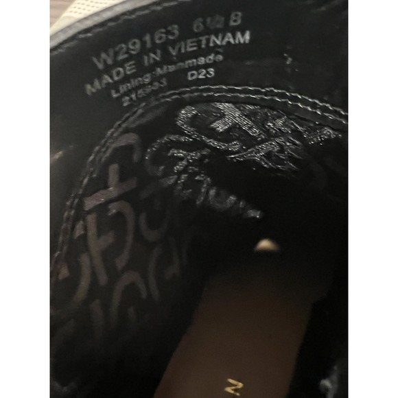 Cole Haan Women's Hampshire Buckle Bootie New size 6.5 B ankle black leather - Picture 7 of 7